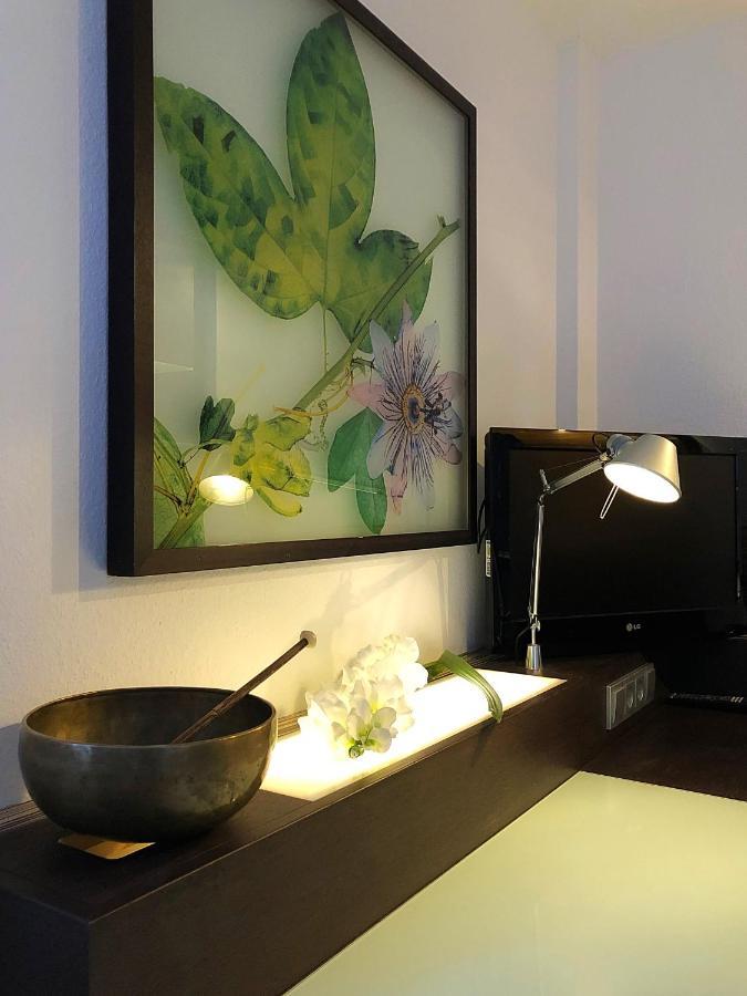 Grosse Wohnung Mit 2 Schlafzimmern التينستيغ المظهر الخارجي الصورة